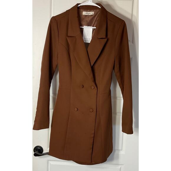 Molly Green Jackets & Blazers - Molly Green Brown Open Cut Out Back Long Sleeve Fitted VNeck Tuxedo Jacket M